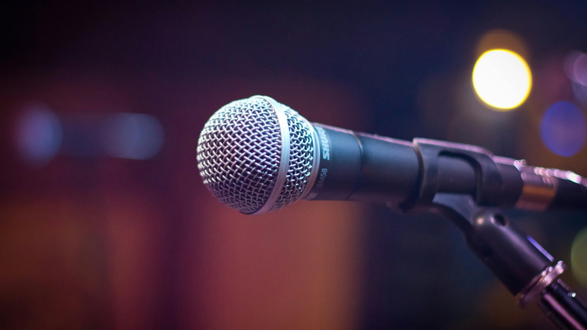 Microphone